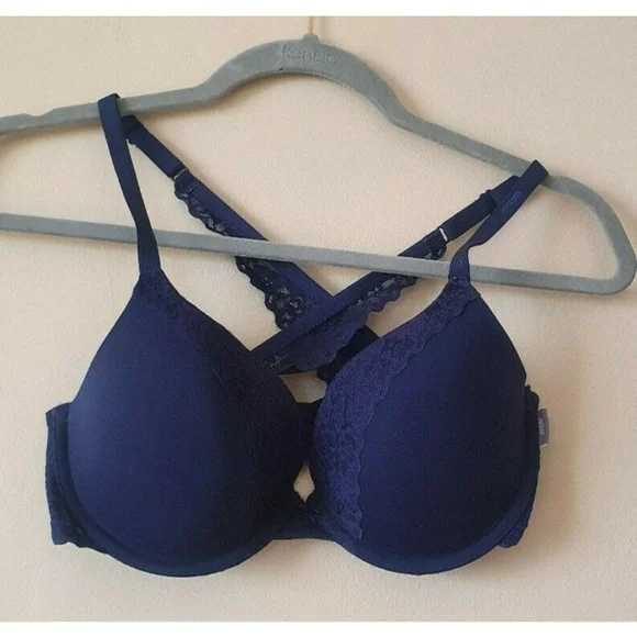 Sold - Picture 3 of 10